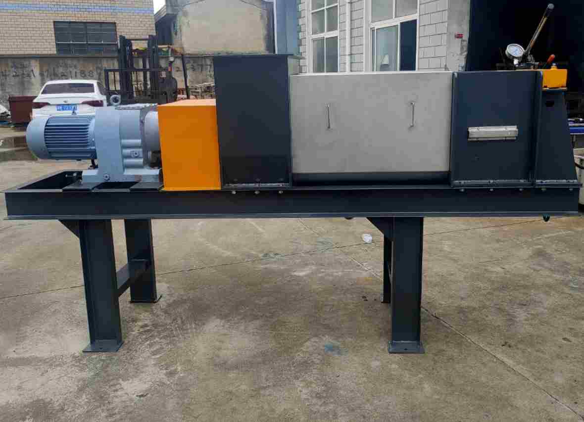 螺旋壓榨機工作原理及應(yīng)用